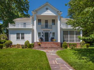 205 Madison Rd, Scarsdale, NY 10583