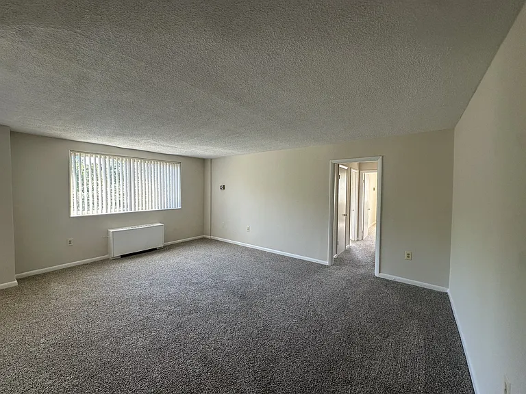 Summit Hills — Photo 101