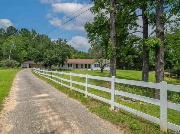 15120 Lakeland Forest Dr, Northport, AL 35475