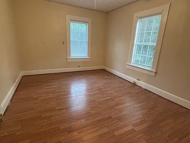 702 Lincoln Ave — Photo 6