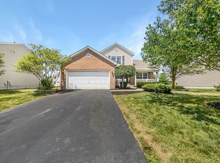 1627 Geranium Dr, Lewis Center, OH 43035
