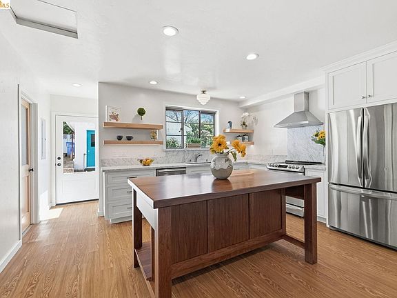 2nd image of 105 Terrace Ave