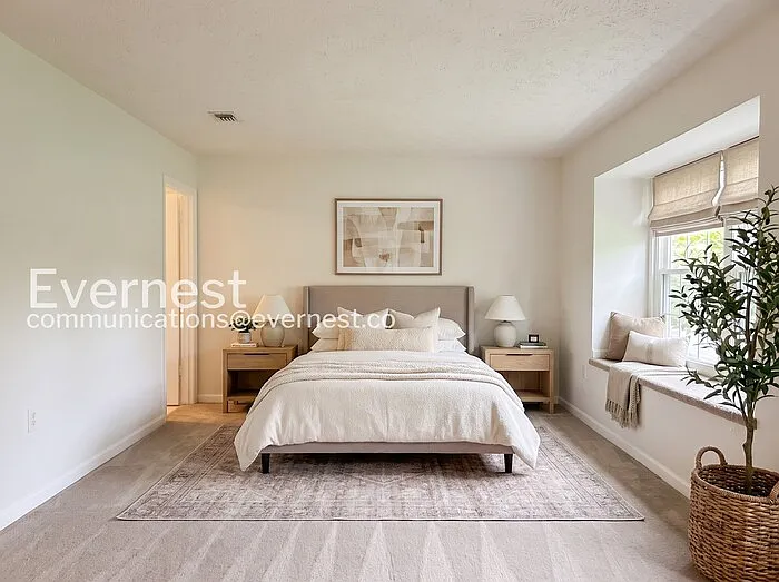3 bed, 2.5 bath, 1472 sqft, $2,600 — Photo 3
