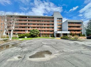 50 Old Kingston Rd #5-606, Toronto, ON M1E4Y1
