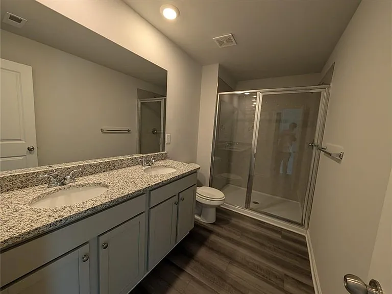 102 Brexley Dr — Photo 7