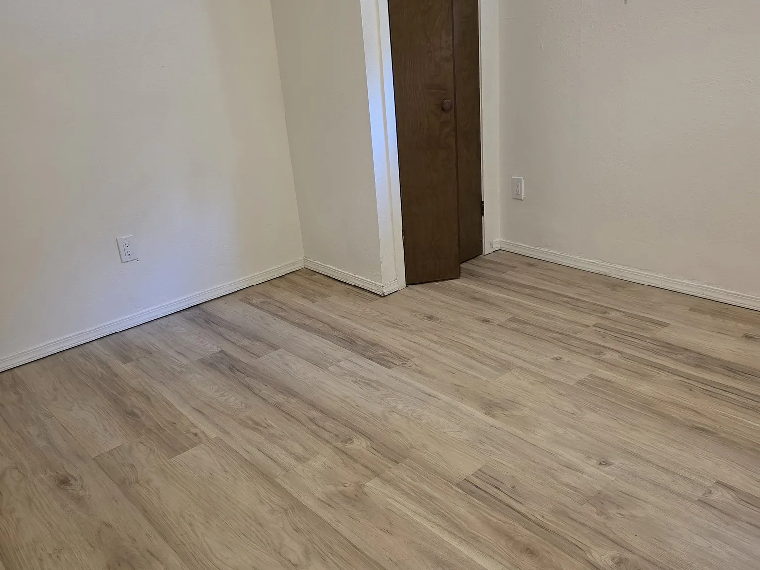 1 bed, 396 sqft, $1,350 — Photo 3
