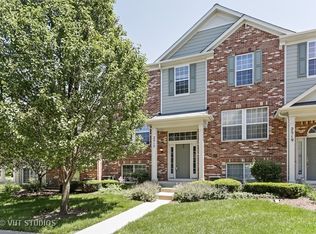 2515 Emily Ln, Elgin, IL 60124