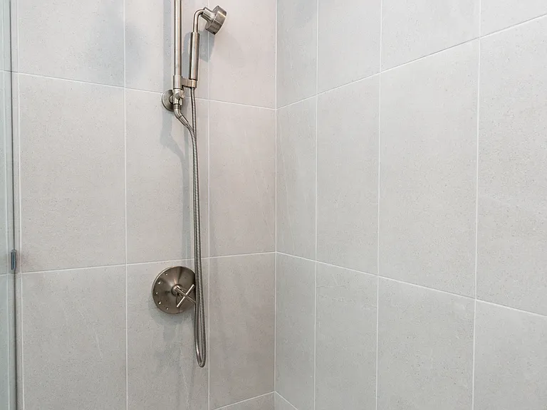 166 Eckford St #3 — Photo 16