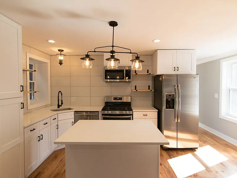 1347 W Ancona St #1 — Photo 1