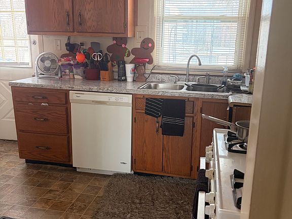 2nd image of 8123 Patton Dr