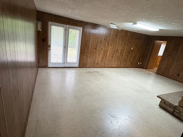 828 Dondee Dr — Photo 12