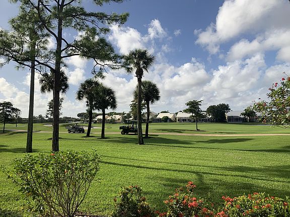 2nd image of 8141 Cassia Dr