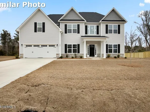 813 Colchester Reef Run, Sneads Ferry, NC 28460