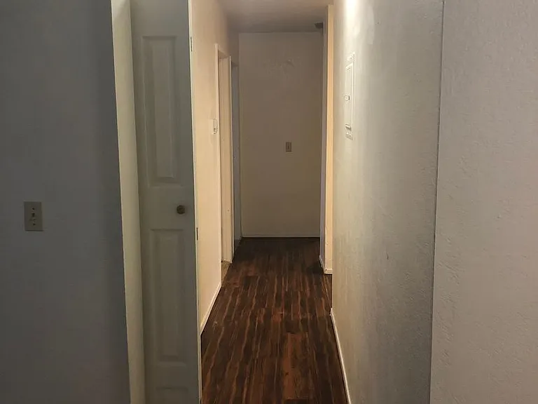 1820 Mactavish Ct — Photo 17
