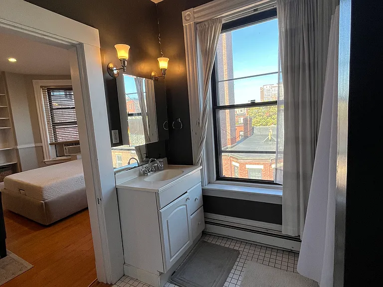 391 Commonwealth Ave #5 — Photo 8