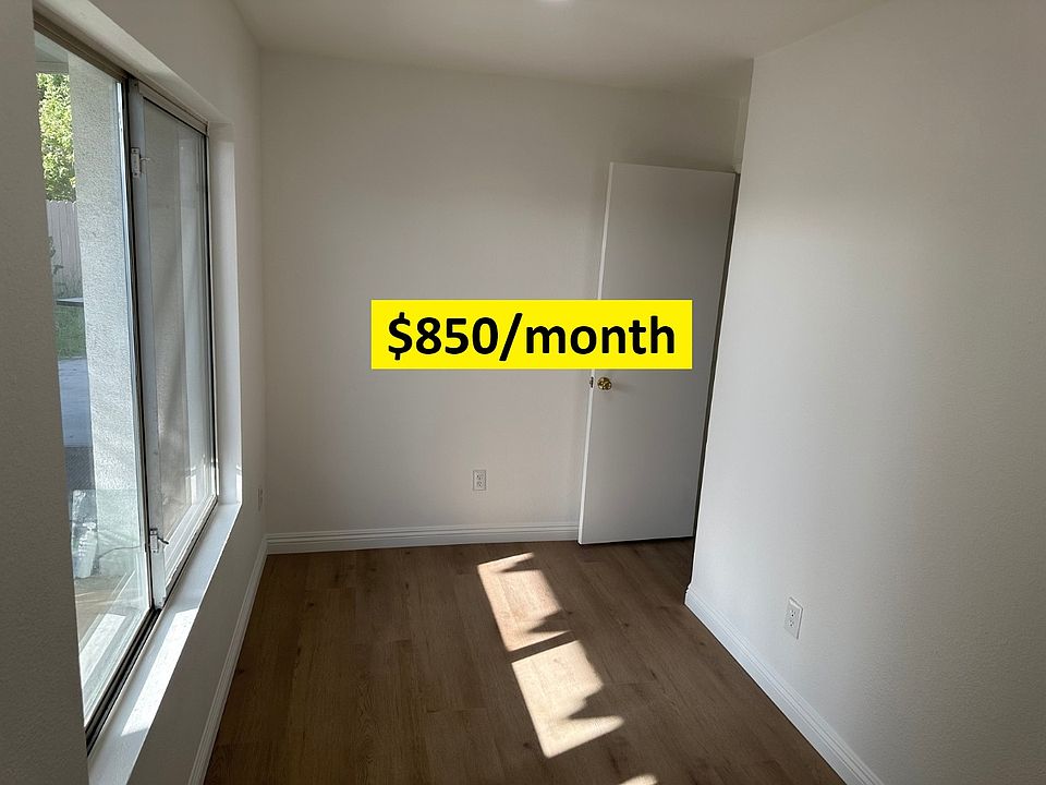 1st image of 735 Blake Rd #3