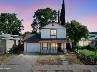 272 Hoover St, Coalinga, CA 93210