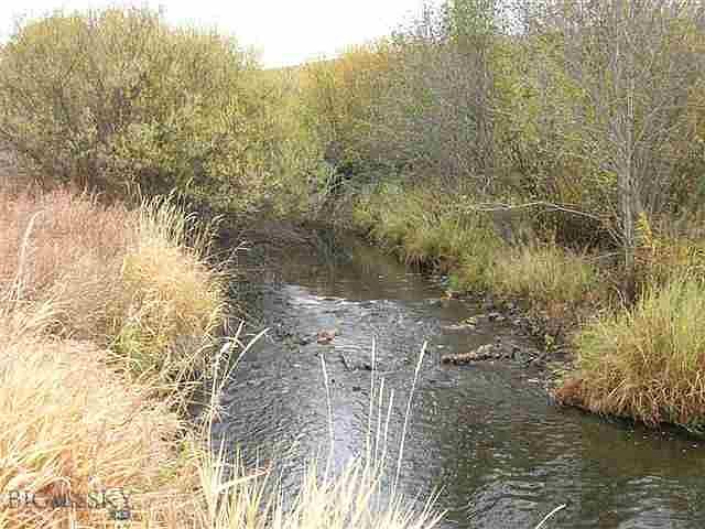 2nd image of Laurel Ranch Rd