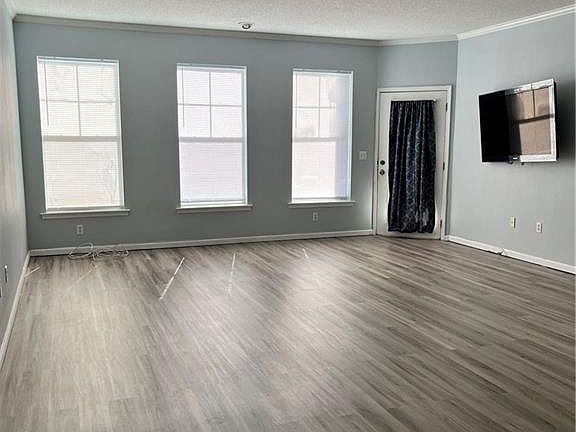 2nd image of 350 Emerald Forest Blvd APT 11102