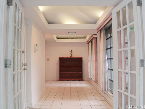 4th image of 423 NE 89th St