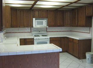 6227 Hope St, Simi Valley, CA 93063