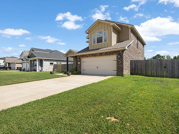 2nd image of 15443 Anna Ln