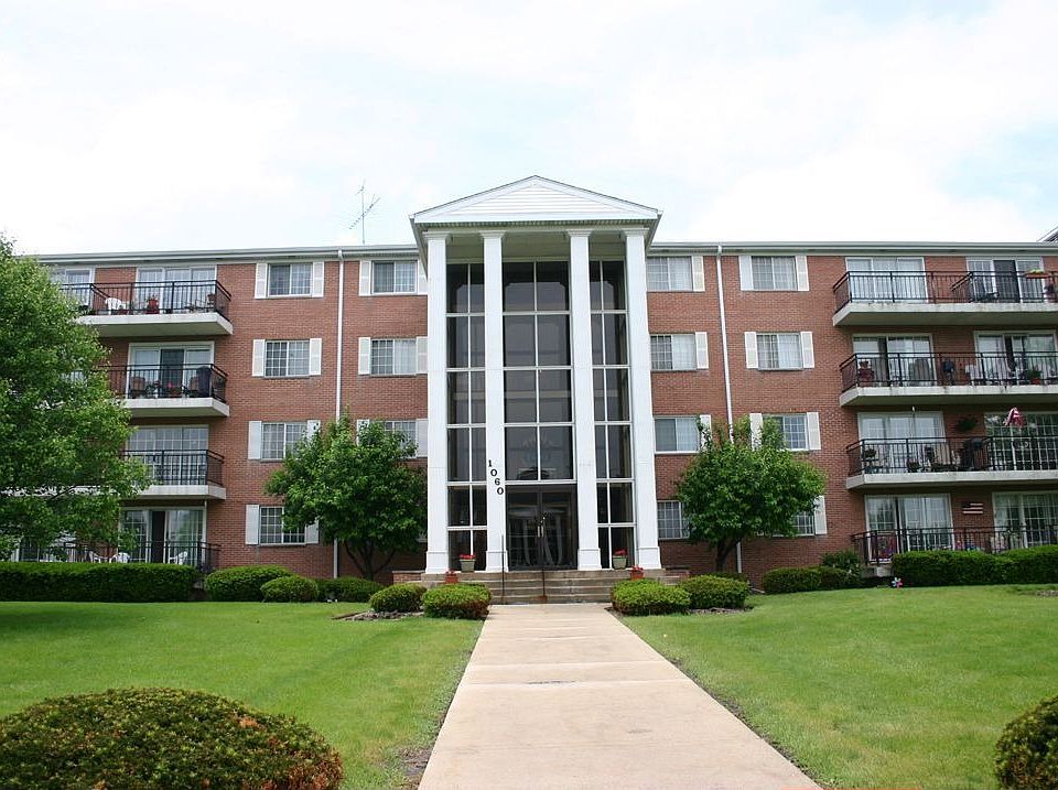 1st image of 1060 N Farnsworth Ave #12