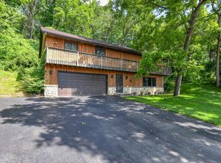 142 Riverside DRIVE, Waterford, WI 53185