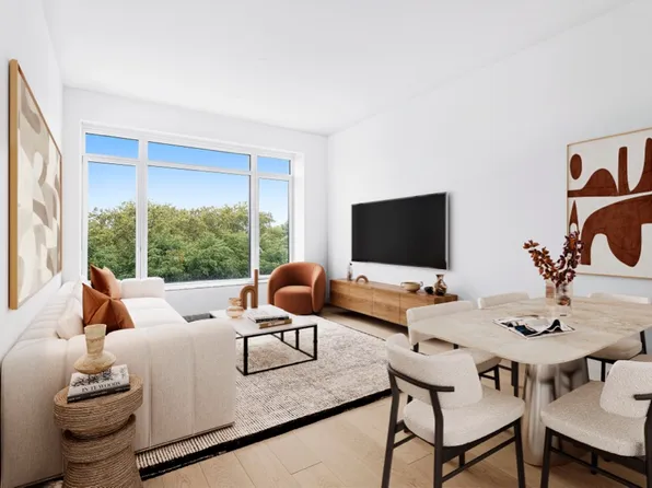 555 W 22nd St, New York, NY