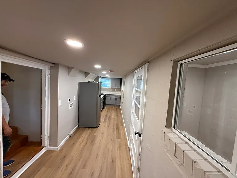 920 Cardinal Dr #B — Photo 4