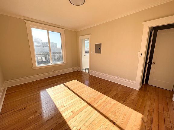 2nd image of 711 Leavenworth St APT 42