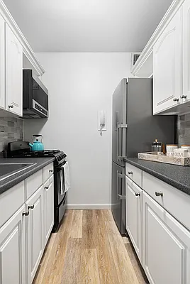 Sold by Compass | media 3