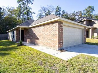 13901 Westfield Dr, Willis, TX 77378