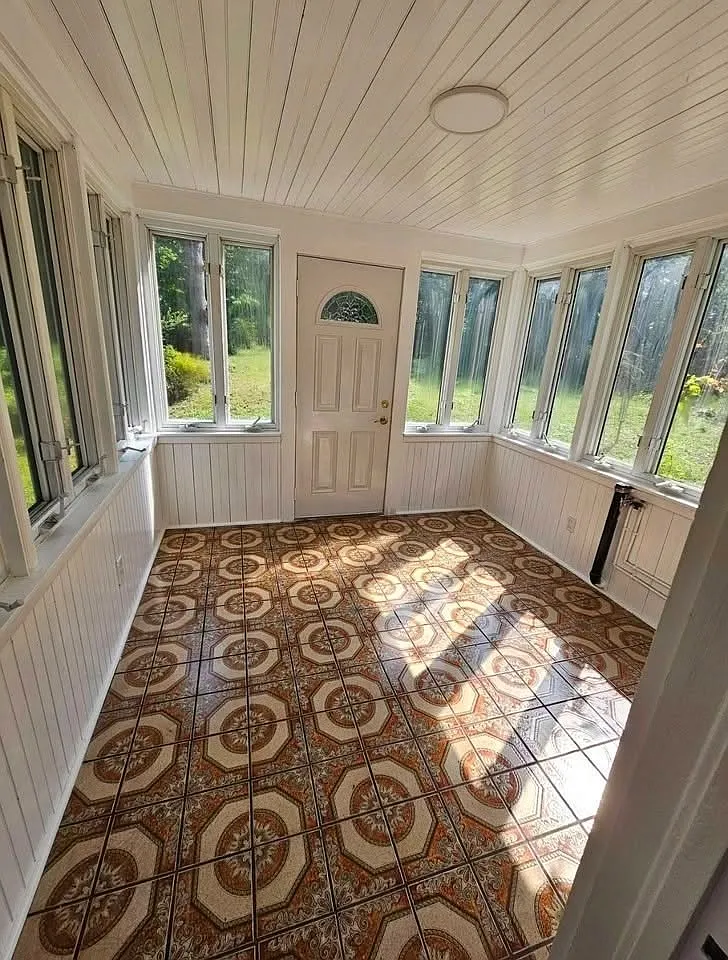 5 bed, 1664 sqft, $3,050 — Photo 4