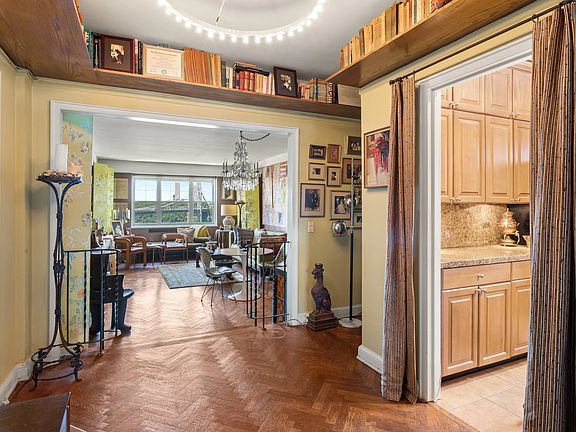 5th image of 180 Cabrini Blvd APT 91