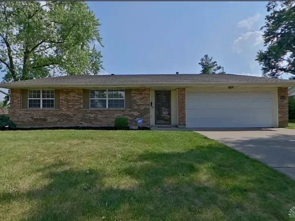 5970 Clearlake Dr, Dayton, OH 45424