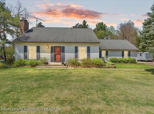 12188 Forest Meadow Dr, Perry, MI 48872