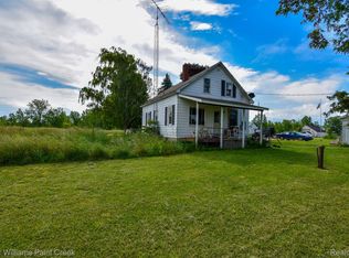 2842 Range Line Rd, Deckerville, MI 48427