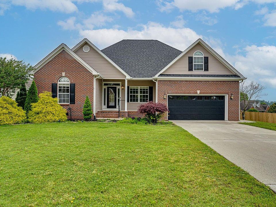 1st image of 9798 Berry Meadow Way