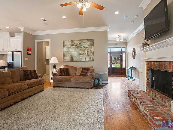3rd image of 14685 Wisteria Lakes Dr
