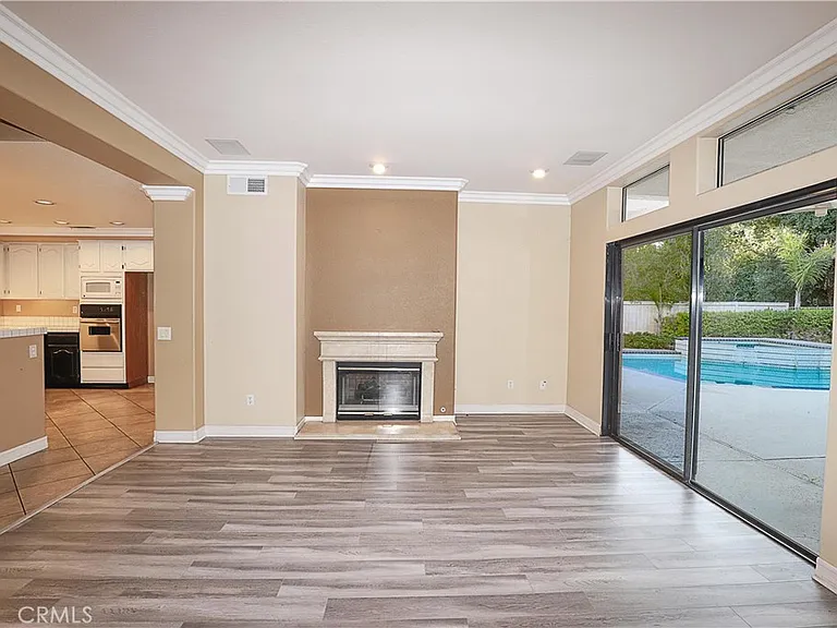 2760 Hidden Hills Way — Photo 9