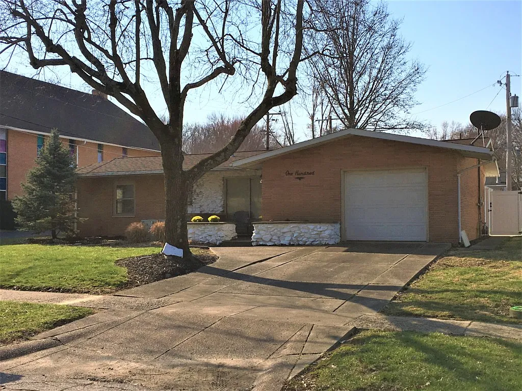 100 W Mill Rd photo 1