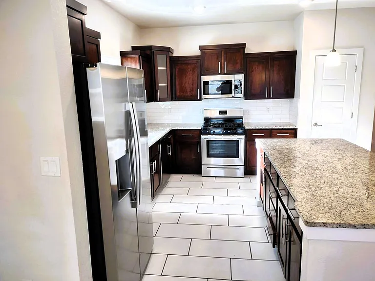 14725 Tierra Fortaleza Ave — Photo 8