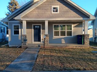 1227 S Greenwood Ave, Green Bay, WI 54304