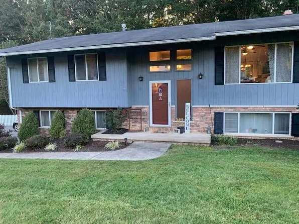 115 N Kimberly St, Shady Spring, WV 25918