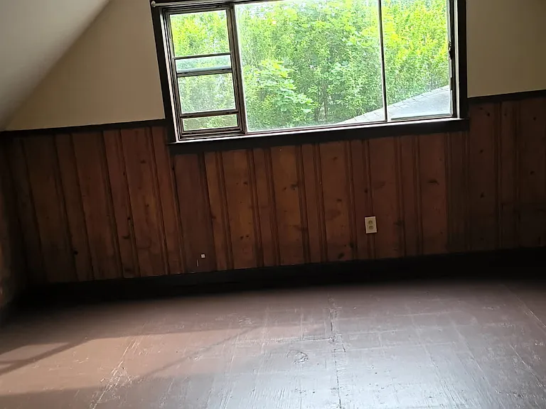 3505 Champlain Ave — Photo 12