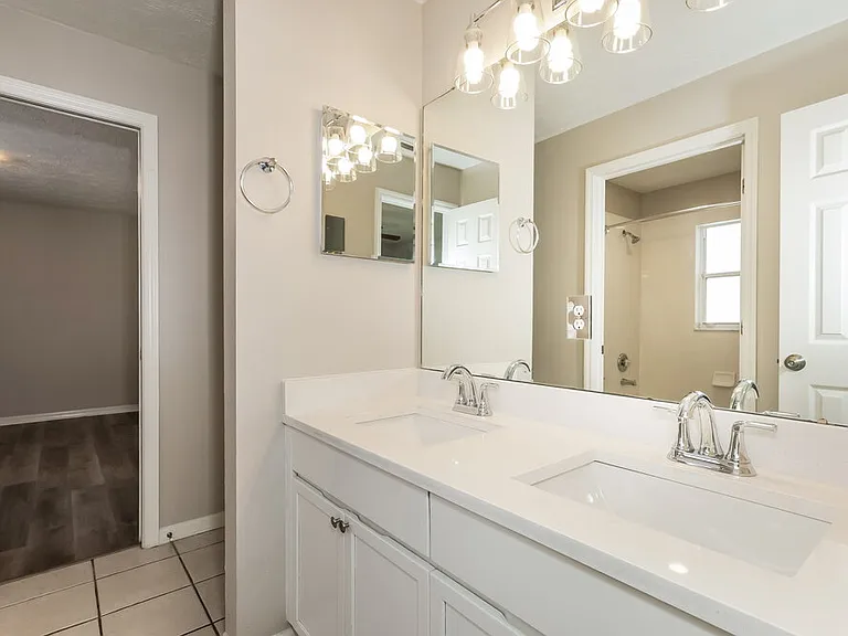 2304 Golf Manor Blvd — Photo 15
