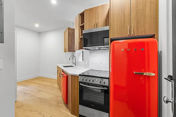 Kitchen, photo 2