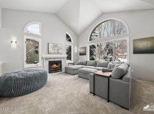 10144 Voyager Cir, Anchorage, AK 99515