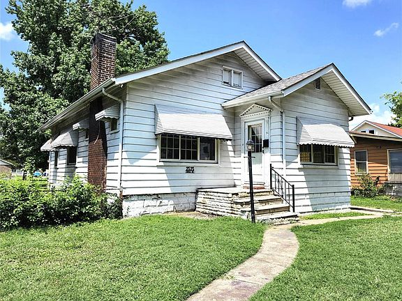 4th image of 2525 Hodges Ave